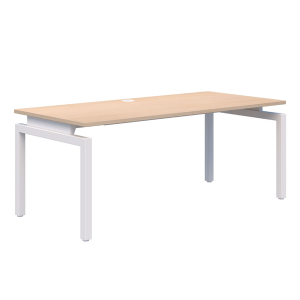Balance Straight Desk