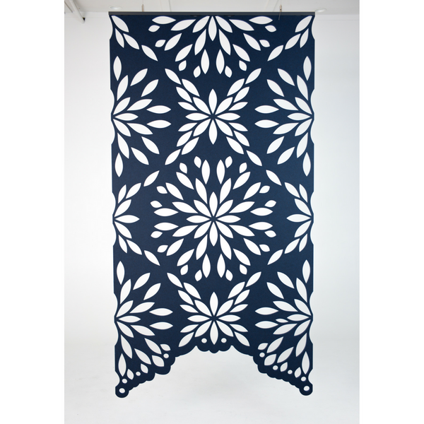 Cascade Static Ceiling Hung Screen