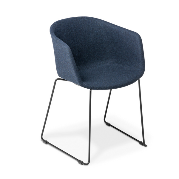 Max Tub Chair With Sled Base