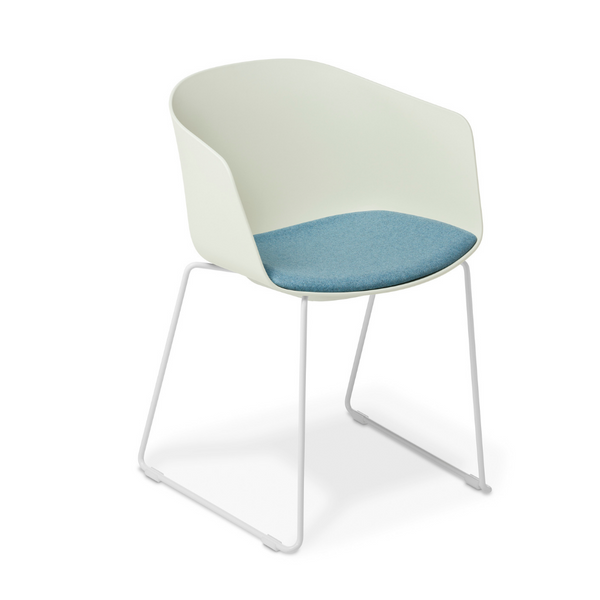 Max Tub Chair With Sled Base