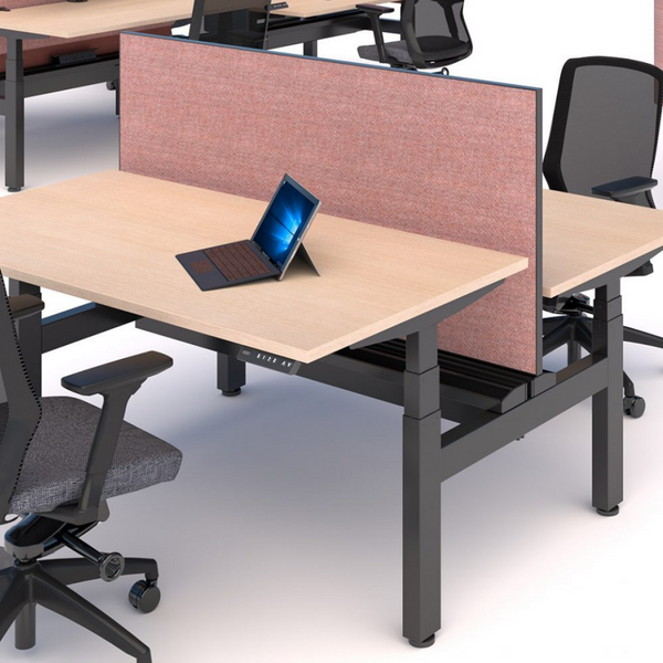 System 25 Summit Centre Desk Screens